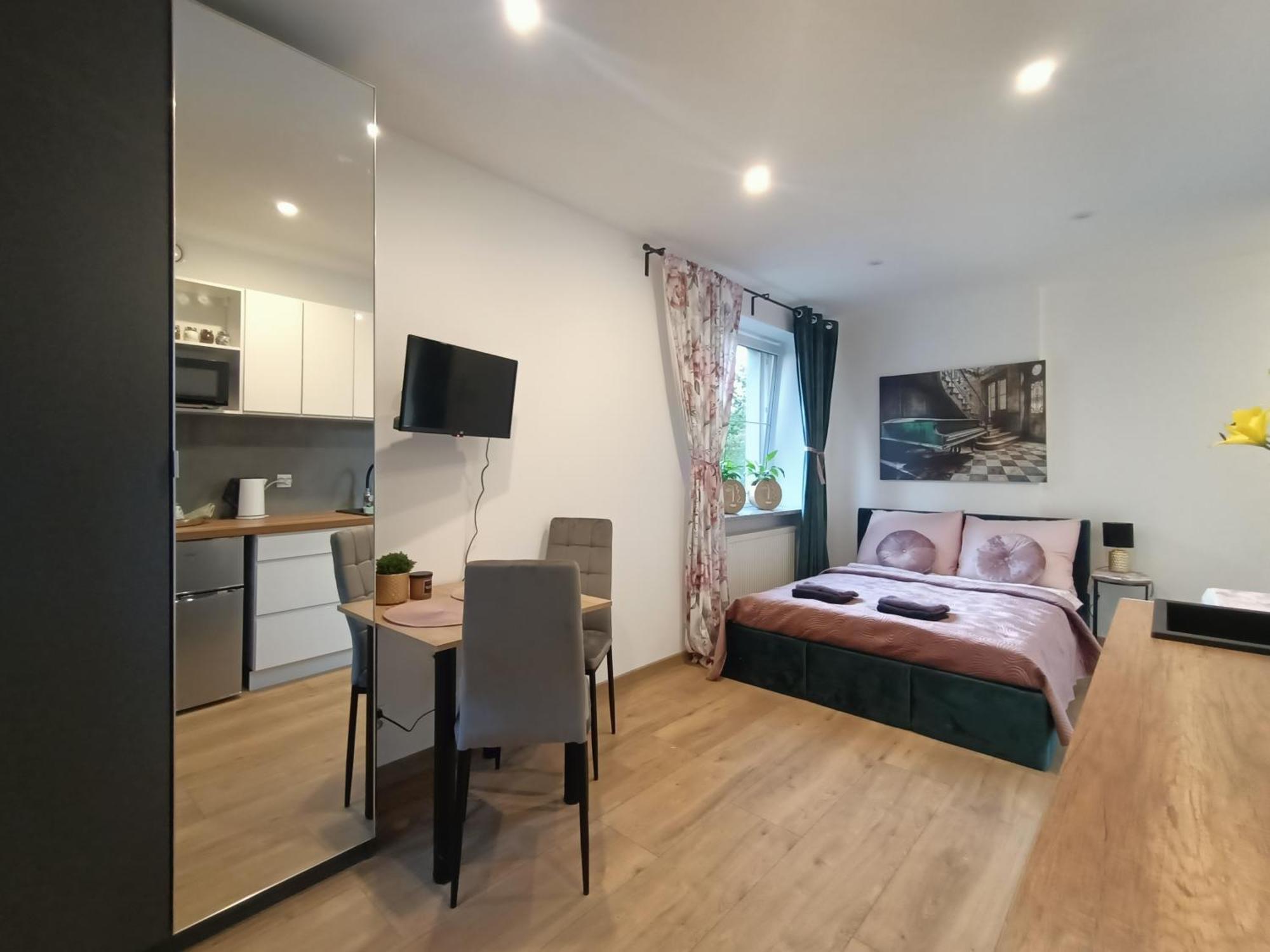 Royal Evitabocelli Spodek By Walk Apartment Katowice