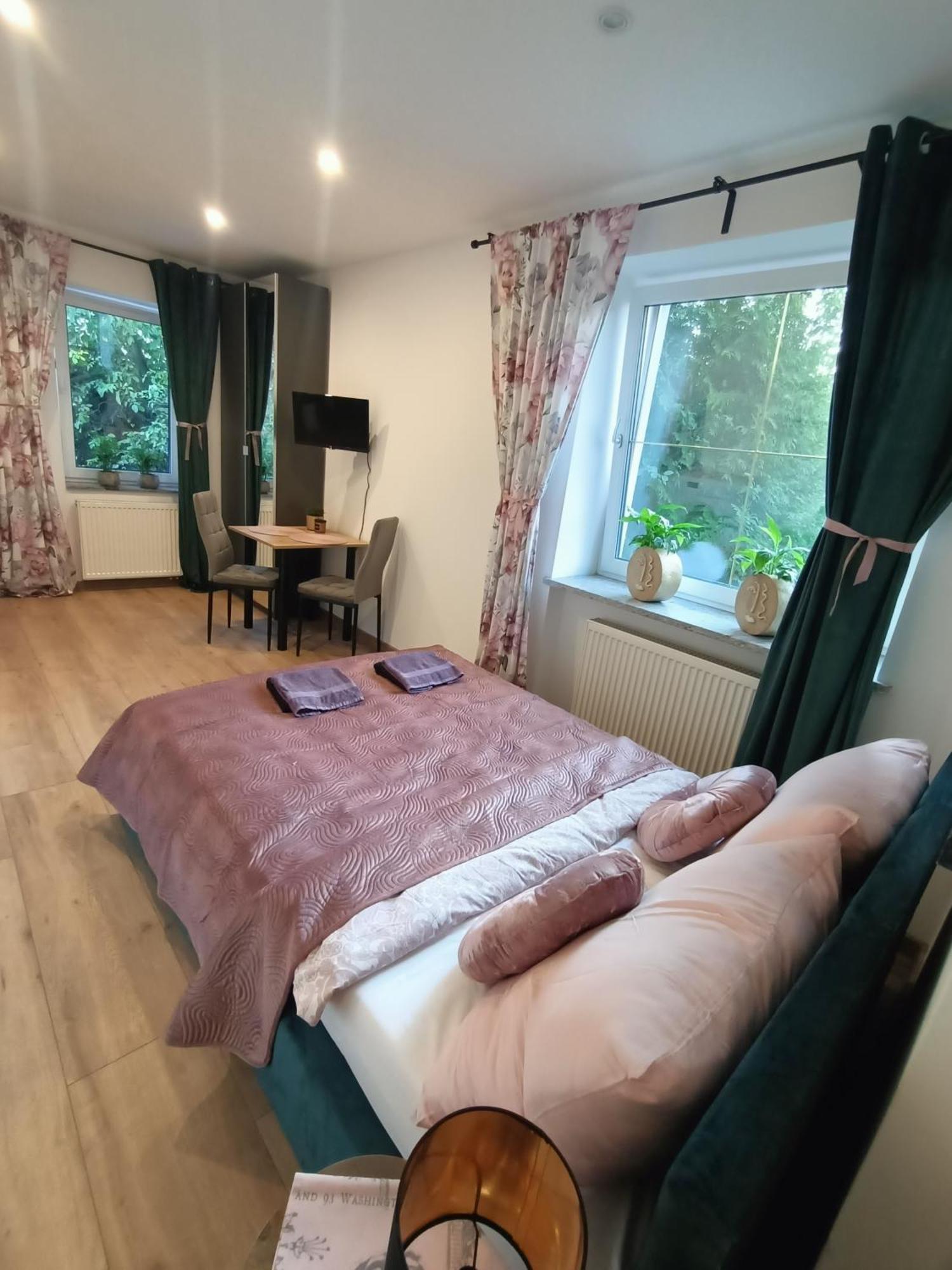 Apartment Royal Evitabocelli Spodek By Walk Katowice