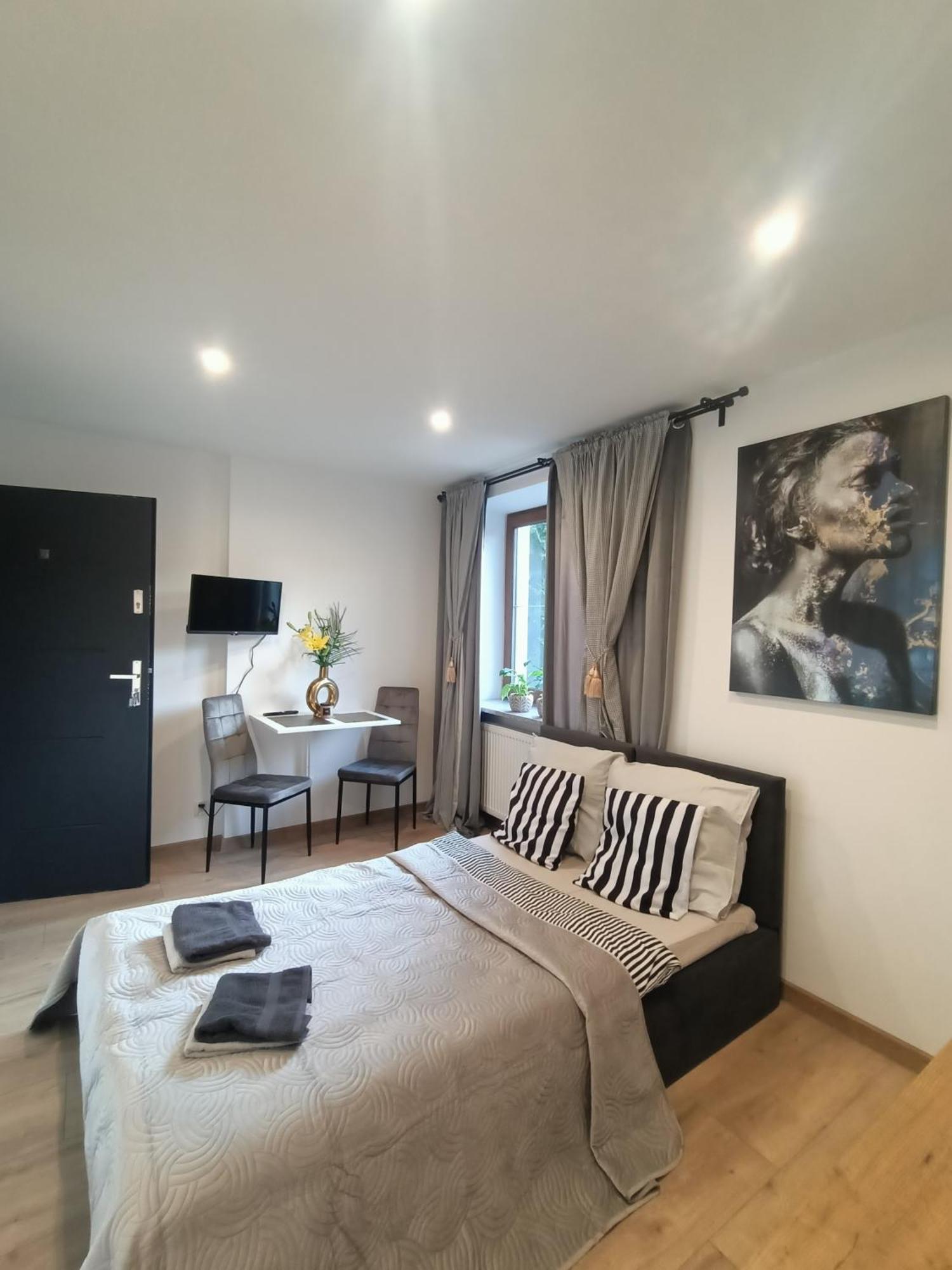 Royal Evitabocelli Spodek By Walk Apartment