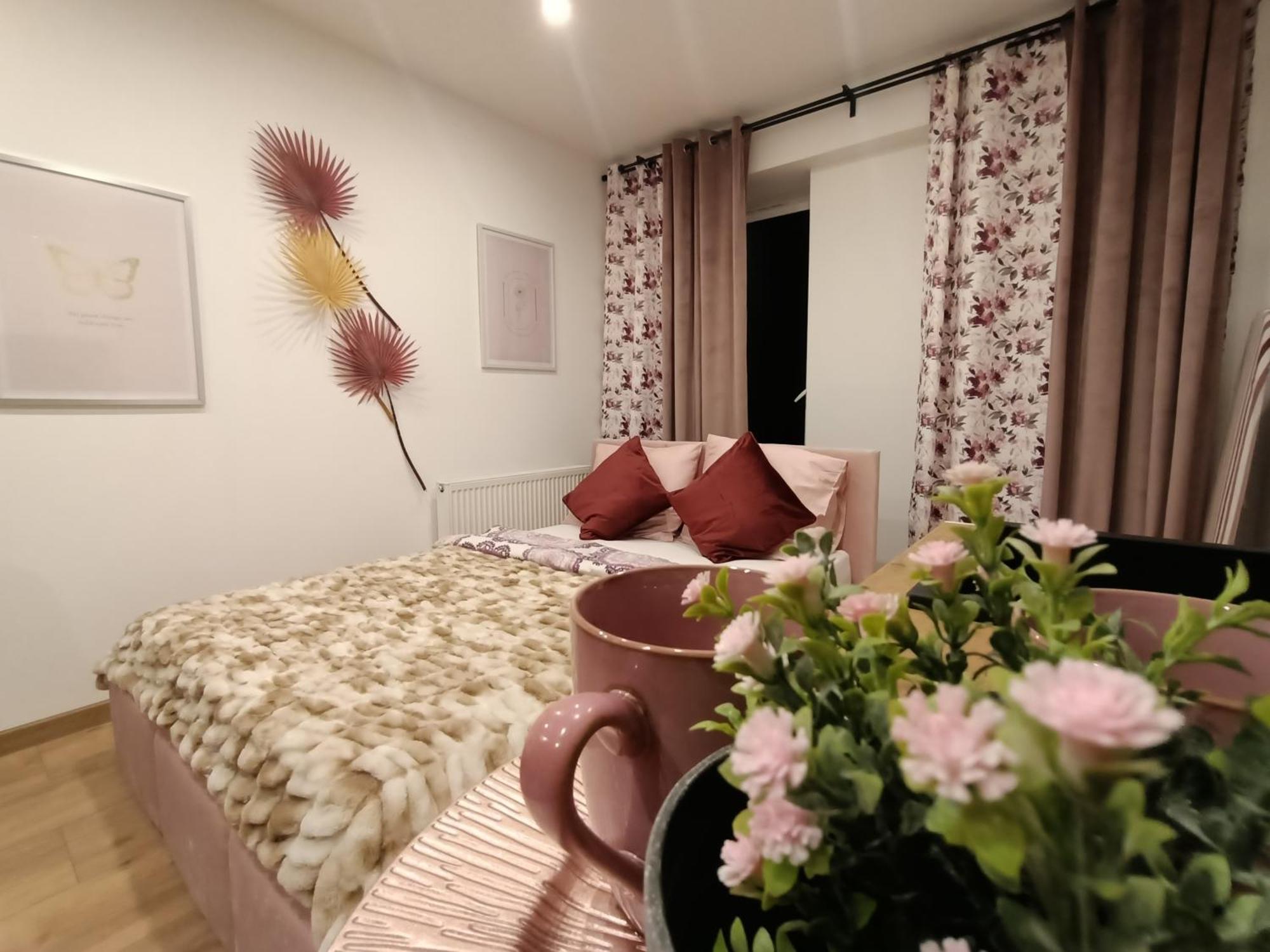 Royal Evitabocelli Spodek By Walk Apartment *